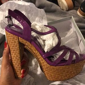 Jessica Simpson Cizal platform size 9.5